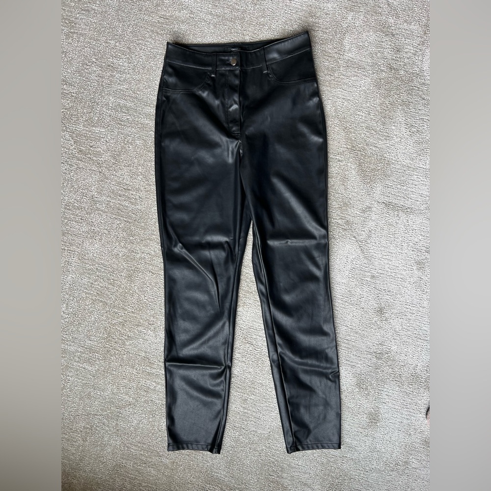 Women’s leather pants